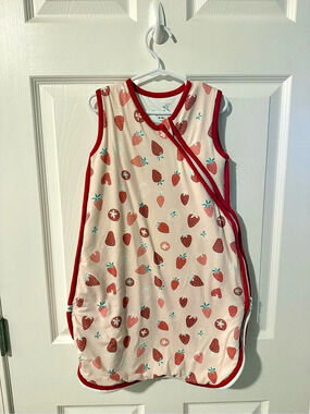 Copper Pearl Sleep Bag - Strawberry Baby Pink & Red 0-6M